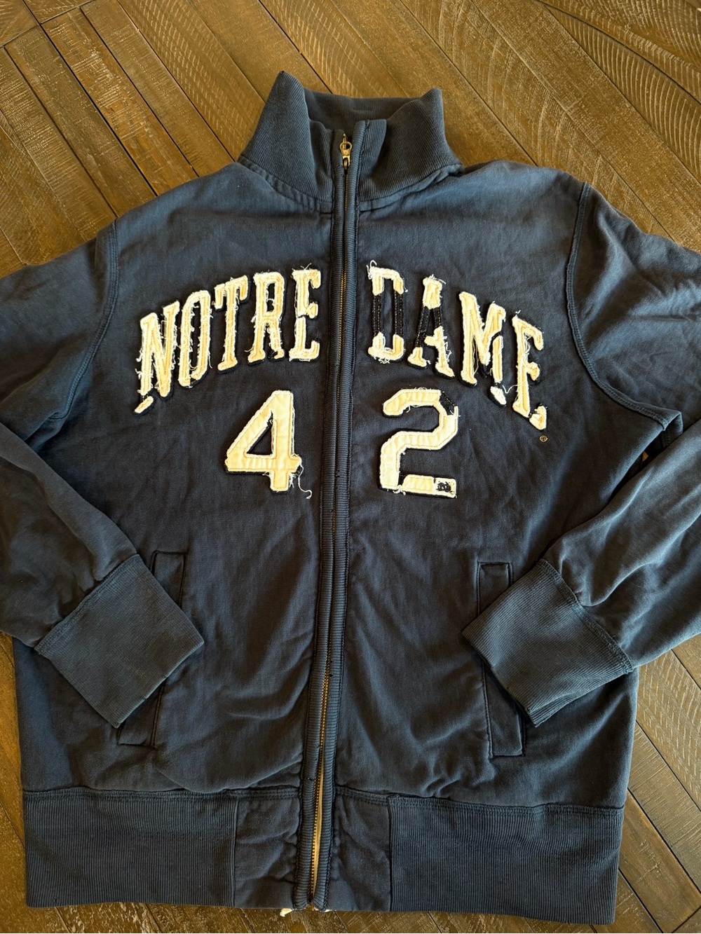 Vintage Notre Dame Fighting Irish Campus Crew Full Zip Sweatshirt Men’s Medium